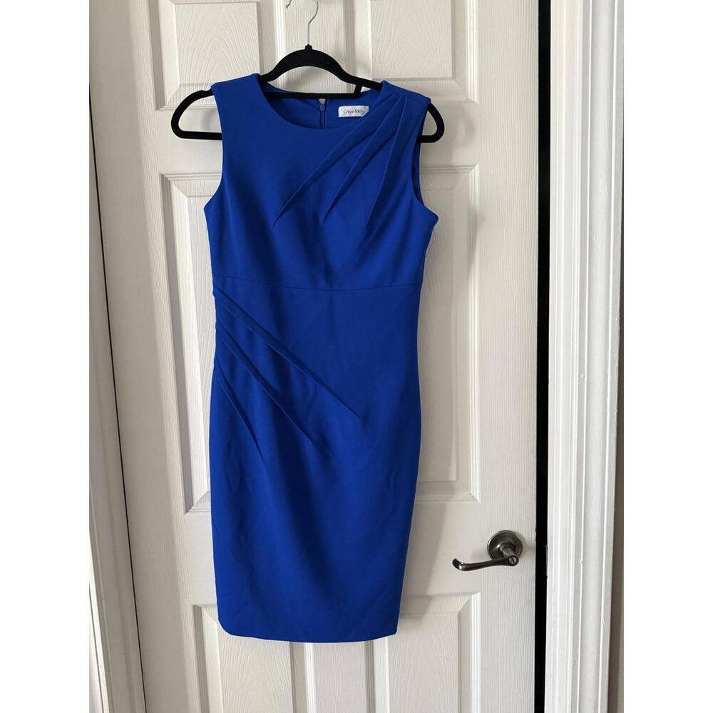 Calvin Klein Elegant Blue Dress Size Small